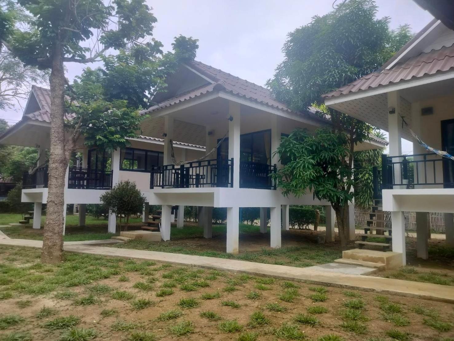 Отель Family Hut Пай Экстерьер фото