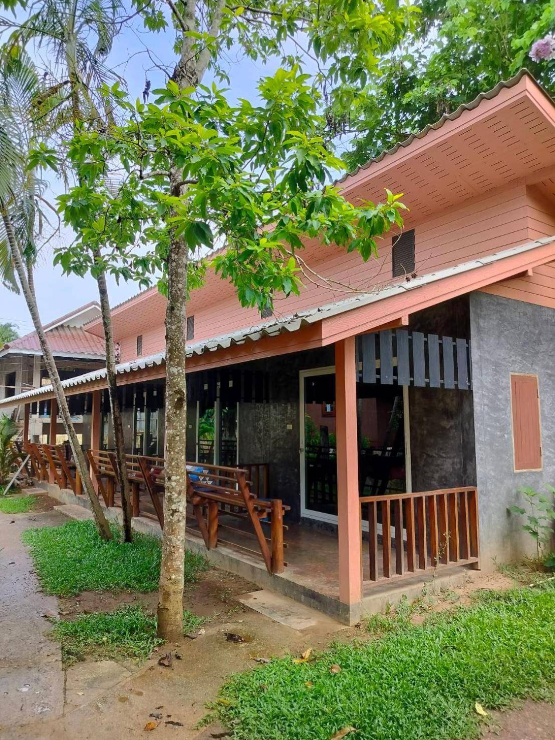 Отель Family Hut Пай Экстерьер фото