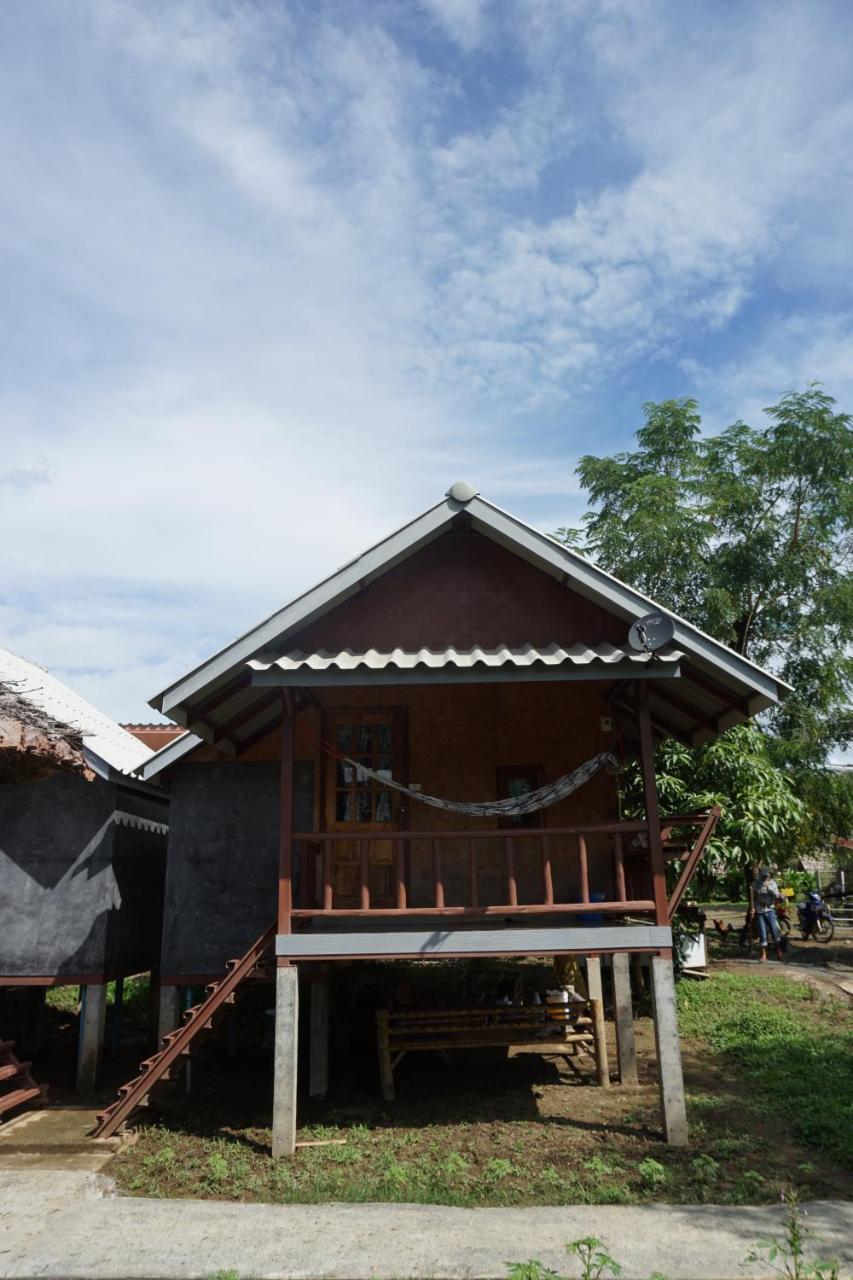 Отель Family Hut Пай Экстерьер фото